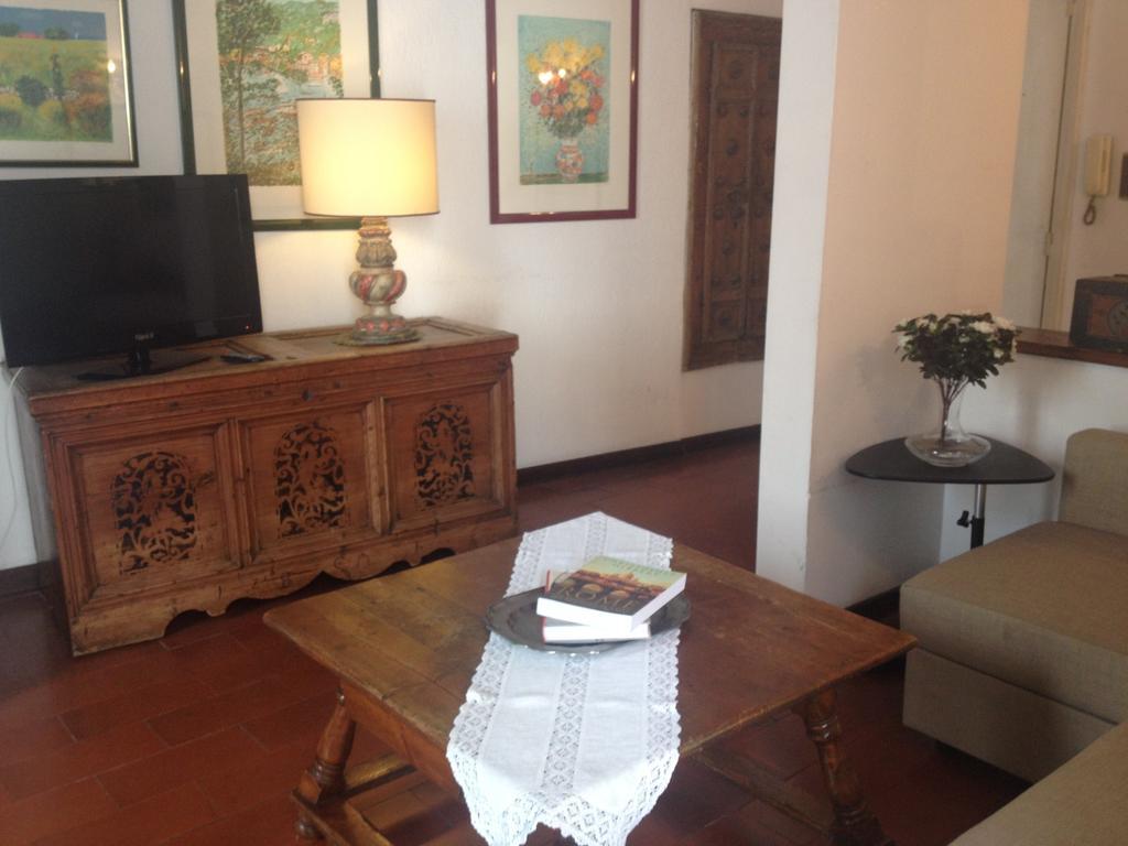 Domus Antonella A Trastevere Roma Habitación foto